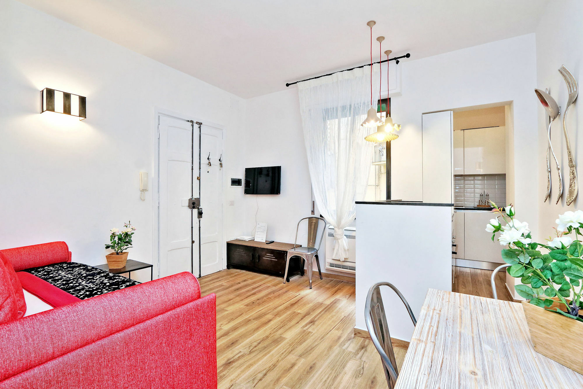 Monti Apartments - My Extra Home Рим Екстер'єр фото