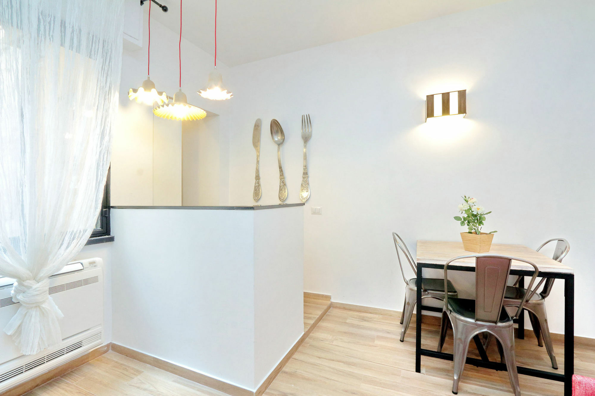 Monti Apartments - My Extra Home Рим Екстер'єр фото