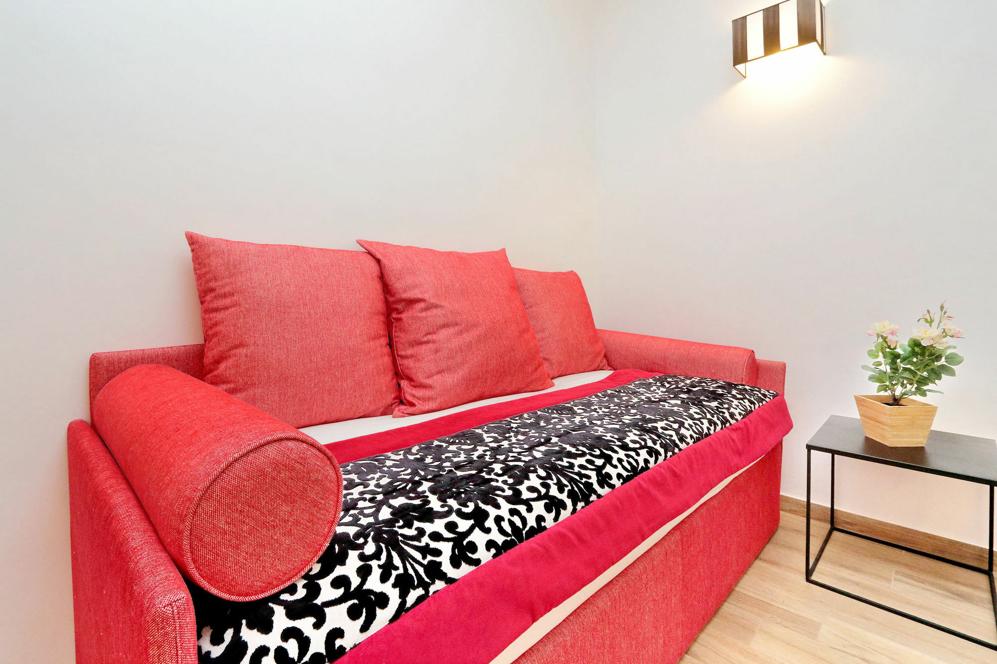 Monti Apartments - My Extra Home Рим Екстер'єр фото